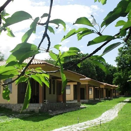 Perperеshka River Villas Stremtsi エクステリア 写真