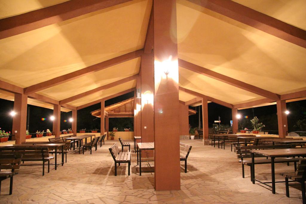 Perperеshka River Villas Stremtsi エクステリア 写真