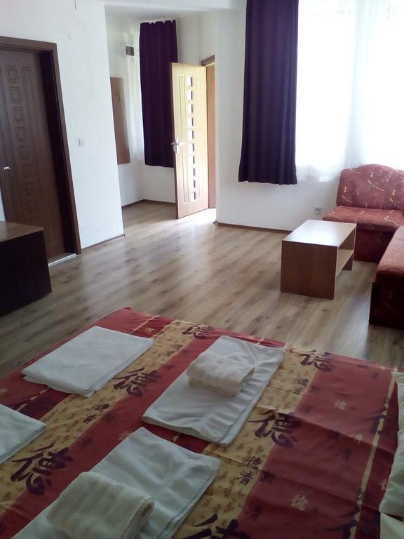 Perperеshka River Villas Stremtsi エクステリア 写真
