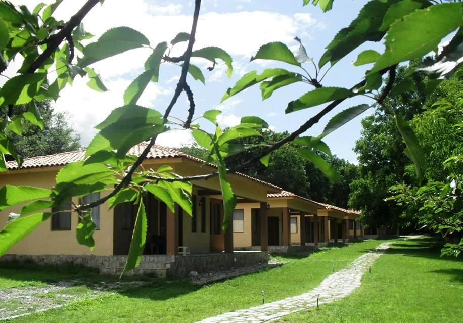 Perperеshka River Villas Stremtsi エクステリア 写真