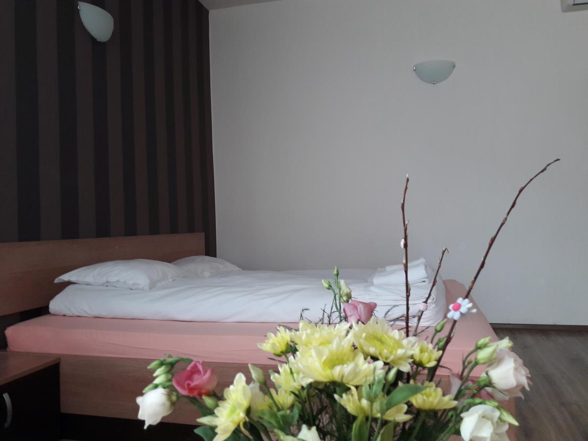 Perperеshka River Villas Stremtsi エクステリア 写真
